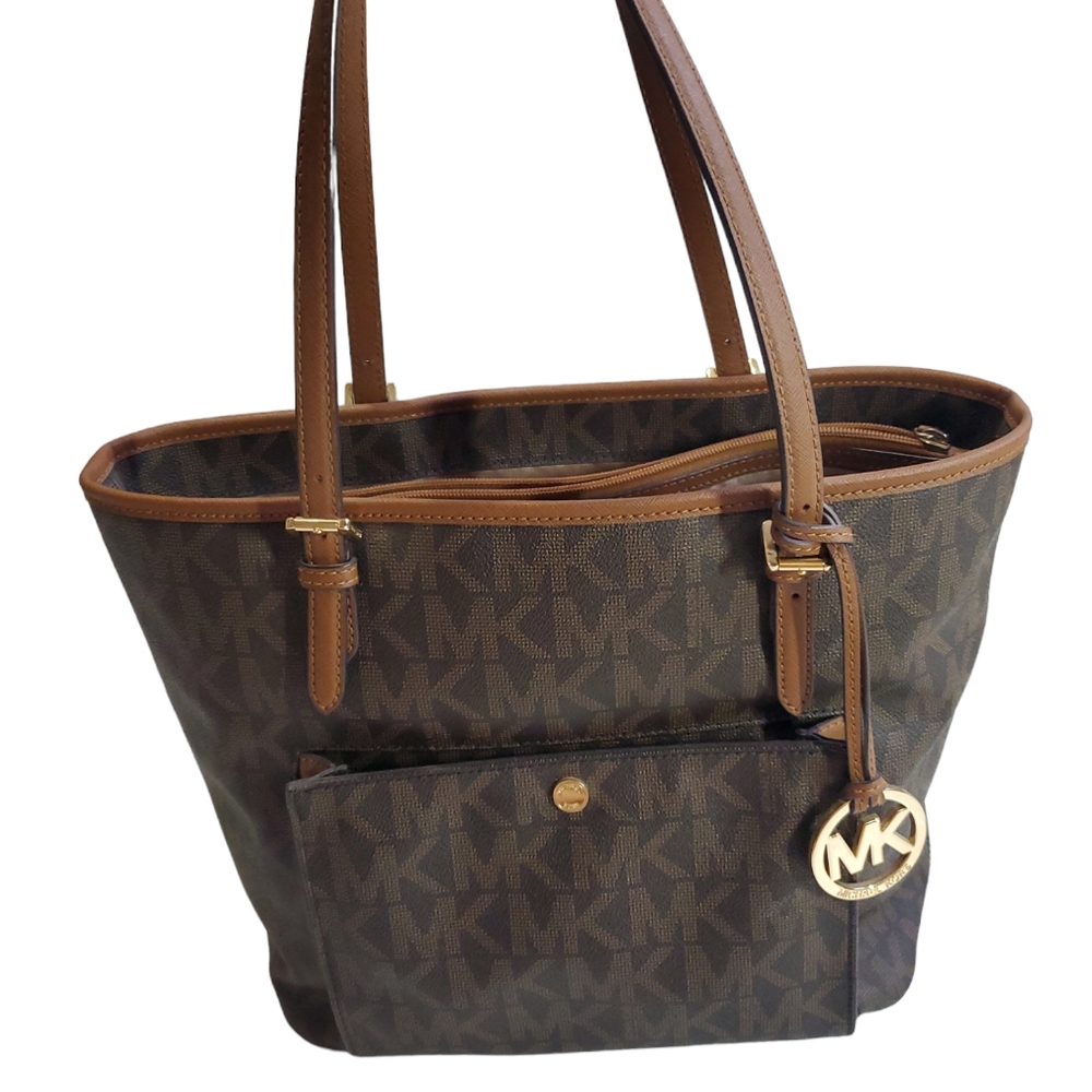 Authentic MK tote brown classic style